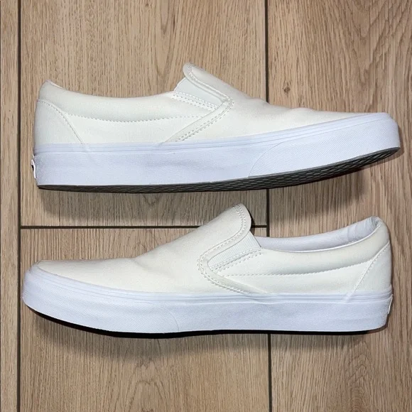 Vans Classic White Slip-On Shoes (Unisex) US Men’s 10.5 / US Women’s 12 - Picture 5 of 16